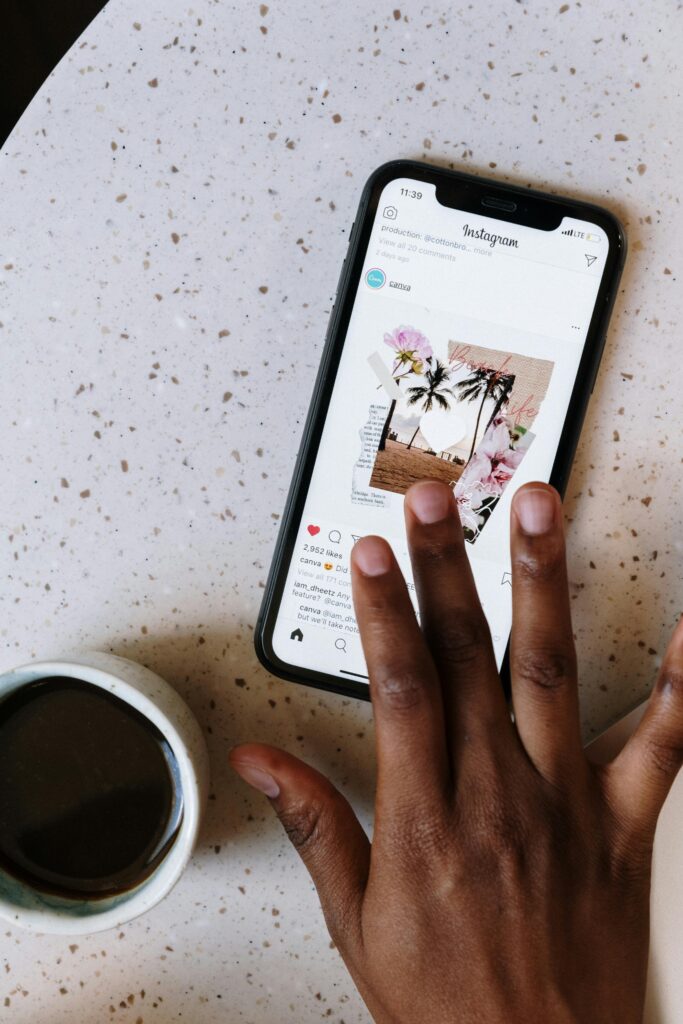 Discover creative Instagram Reels with photos! Learn photo-to-video hacks, free tools, and trending templates to boost engagement in 2025