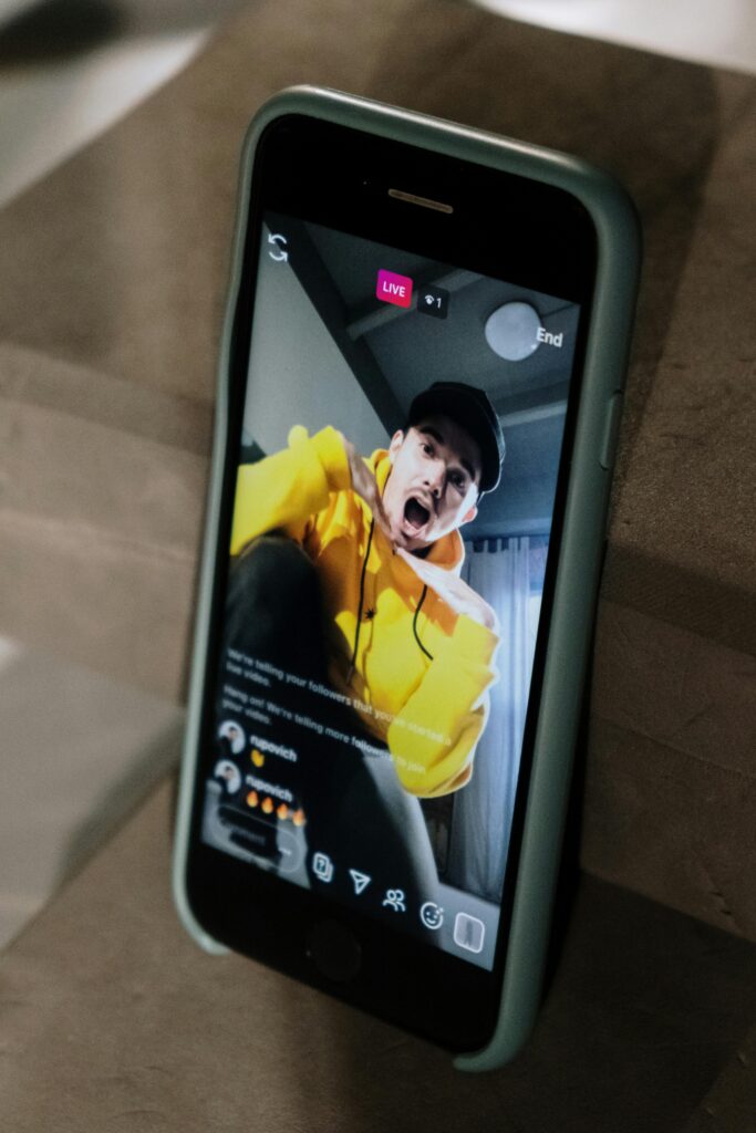 Discover the best time to post on Instagram Sunday for max engagement! Data-backed tips, tools, and strategies to boost your reach in 2025