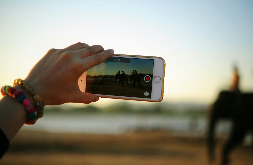 Discover Instagram carousel length limits! Learn max slides, video durations, and pro tips to create high-engagement carousel posts in 2025.