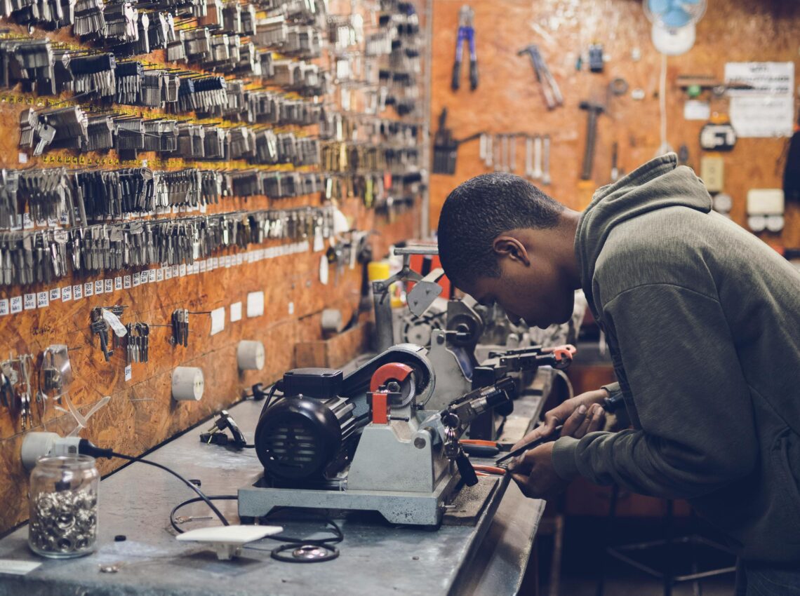 Discover awesome job opportunities for 15 and 16 year old job, Our guide covers everything from part-time jobs and summer jobs.0
