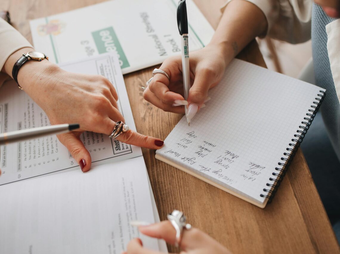 Online Courses for Stay-at-Home Mums: Thrive & Upskill from Home
